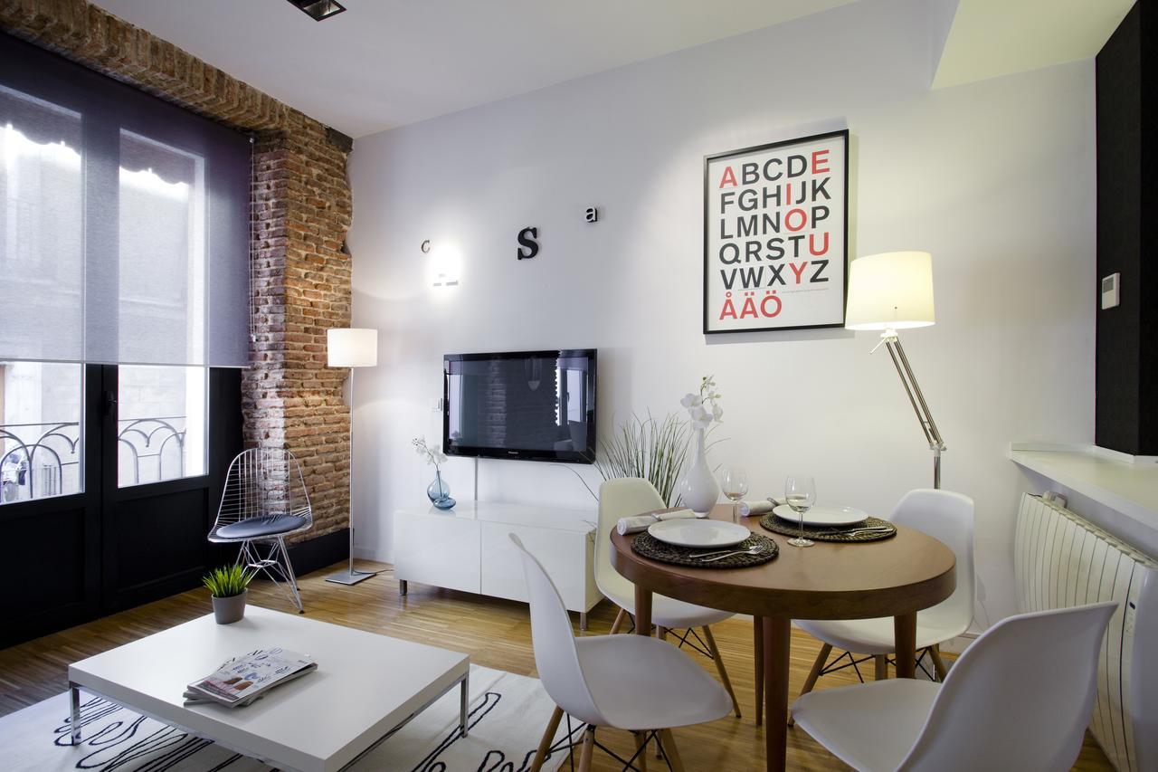 Gran Via Apartment Madrid Bagian luar foto